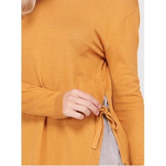 Long Sleeve Sweater - Picture 3 of 4